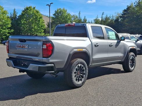 Used 2026 GMC Canyon AT4 w/ Technology Plus Package AWD/4WD image 4