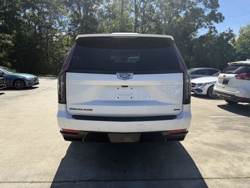 Used 2024 Cadillac Escalade ESV Sport Platinum w/ LPO, ONYX Package AWD/4WD image 21
