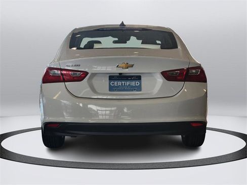 Used 2023 Chevrolet Malibu LS image 4