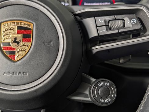Certified 2023 Porsche 911 Carrera S RWD image 36