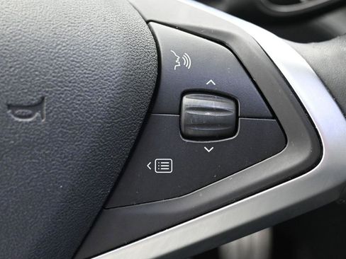 Used 2013 Tesla Model S Performance image 16