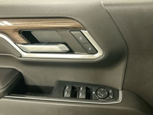 Used 2022 Chevrolet Silverado 1500 LT Trail Boss w/ LT Trail Boss Premium Package image 11