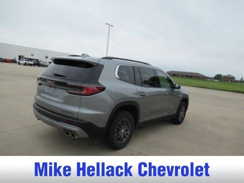 Used 2025 GMC Acadia Elevation FWD image 7