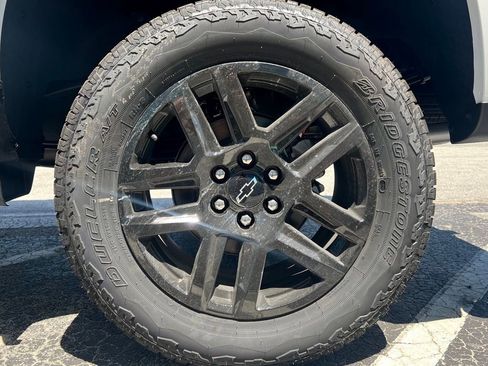 New 2026 Chevrolet Silverado 1500 LT Trail Boss w/ LT Trail Boss Premium Package AWD/4WD image 16