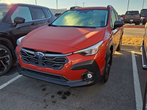 Used 2025 Subaru Crosstrek 2.0i Premium image 1