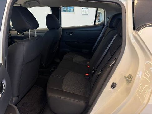 Certified 2023 Nissan Leaf S image 26