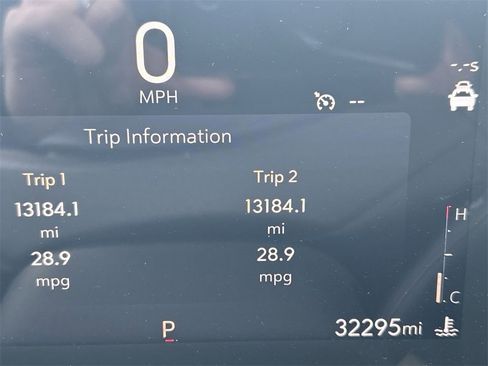 Used 2024 Buick Encore GX Sport Touring image 16