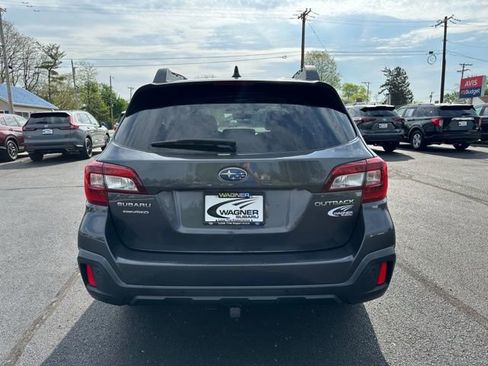Used 2019 Subaru Outback 2.5i Limited AWD/4WD image 7