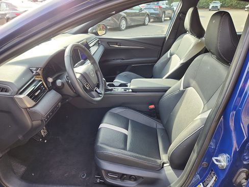 Certified 2025 Toyota Camry SE image 14
