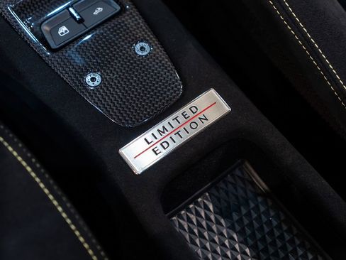 Certified 2015 Ferrari 458 Speciale A RWD image 36