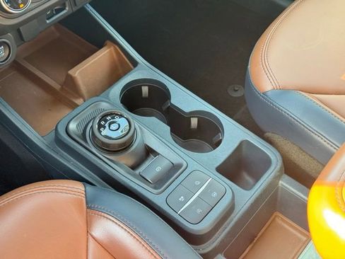 Used 2023 Ford Maverick Lariat w/ Equipment Group 500A Standard AWD/4WD image 19
