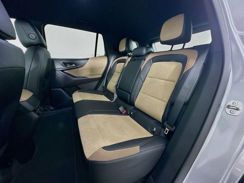 New 2026 Chevrolet Equinox ACTIV AWD/4WD image 25