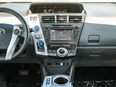 Used 2013 Toyota Prius V Three FWD image 14