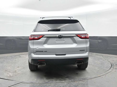 Used 2019 Chevrolet Traverse Premier w/ LPO, Blackout Package AWD/4WD image 11