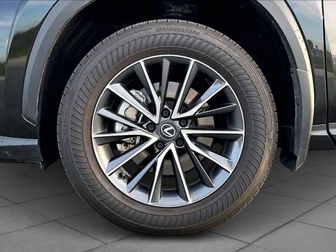 Used 2025 Lexus NX 350h AWD w/ Premium Package image 10