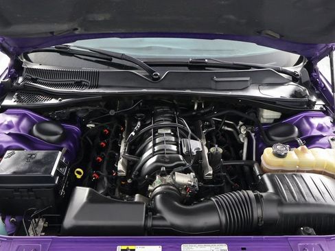 Used 2013 Dodge Challenger R/T RWD image 14