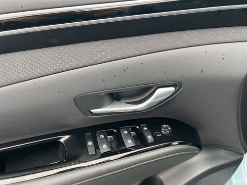 Used 2024 Hyundai Santa Cruz Limited image 9