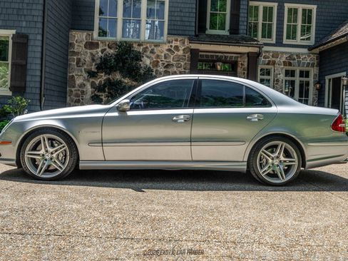 Used 2005 Mercedes-Benz E 55 AMG Sedan image 3