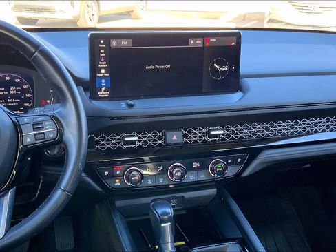 Used 2023 Honda Accord Touring image 6