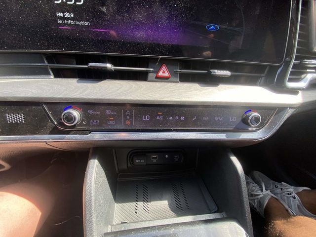 Used 2023 Kia Sportage X-Pro AWD/4WD image 21