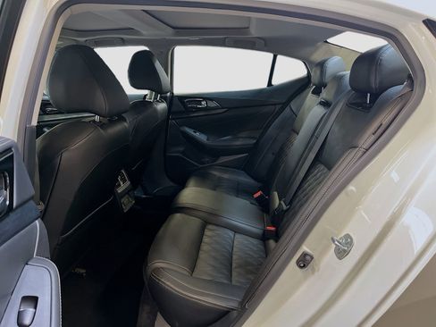 Used 2023 Nissan Maxima Platinum w/ Sport Mat Group FWD image 26