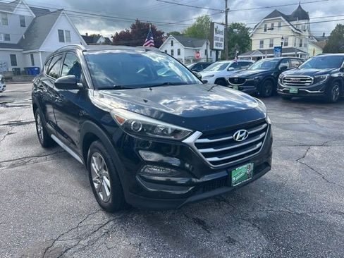 Used 2017 Hyundai Tucson SE w/ SE Popular Package 02 AWD/4WD image 5