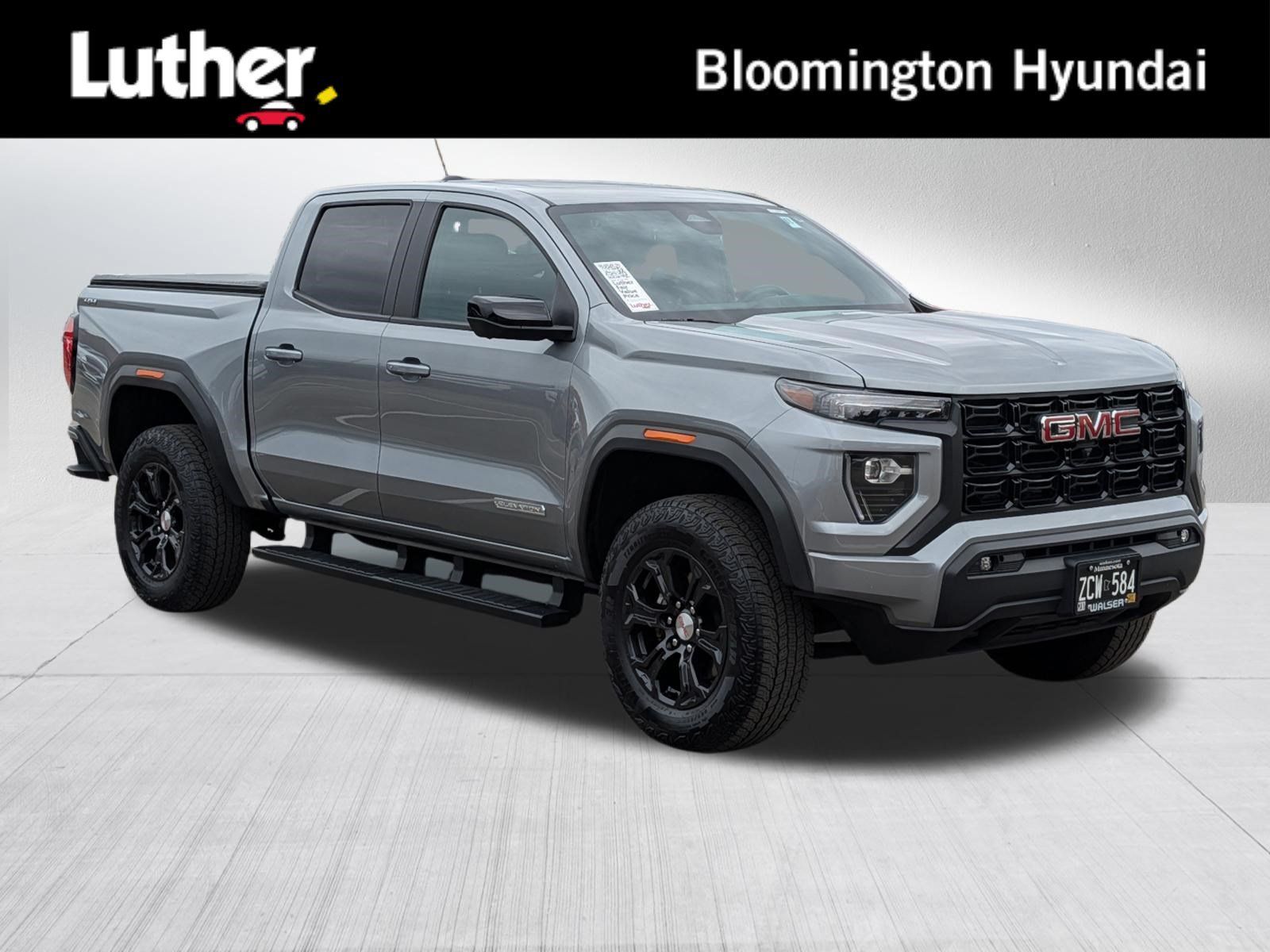 Used 2024 GMC Canyon Elevation w/ Elevation Premium Package AWD/4WD image 1