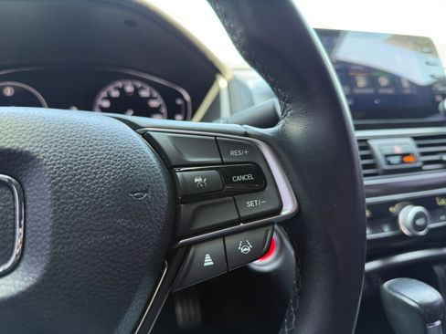 Used 2022 Honda Accord Sport image 16