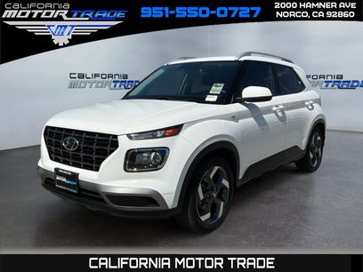 Used 2023 Hyundai Venue SEL