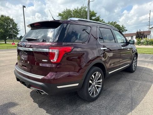 Used 2018 Ford Explorer Platinum AWD/4WD image 10