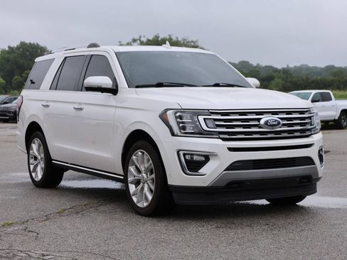 Used 2019 Ford Expedition Limited w/ Equipment Group 302A AWD/4WD image 4