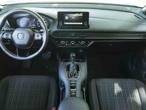 Used 2024 Honda HR-V Sport image 26