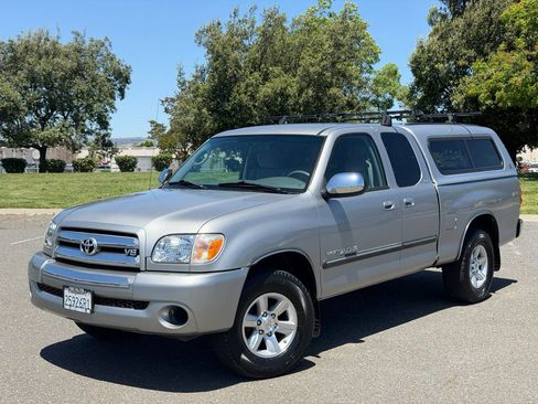 Used 2005 Toyota Tundra SR5 RWD image 1