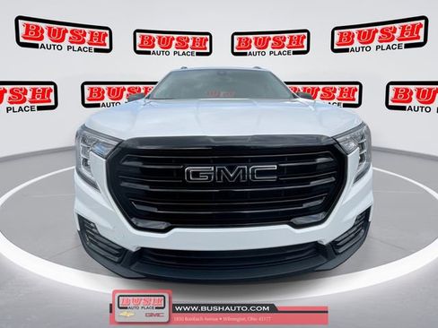 Used 2022 GMC Terrain SLE w/ Driver Convenience Package image 5