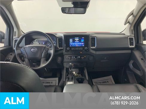 Used 2023 Nissan Frontier SV w/ SV Premium Package image 30