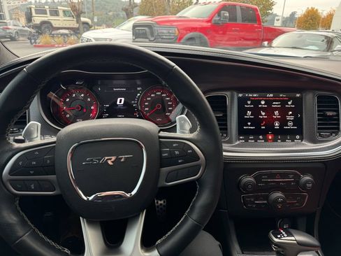 Used 2023 Dodge Charger SRT Hellcat w/ Harman/Kardon Audio Group image 10