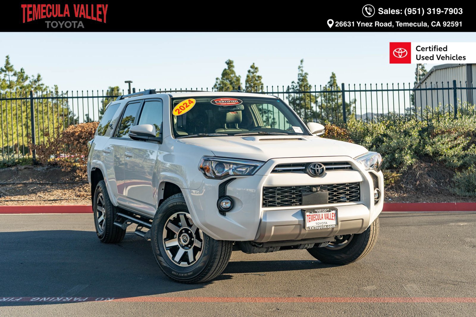 Certified 2024 Toyota 4Runner TRD Off-Road Premium w/ Off Road Premium Plus Package AWD/4WD image 1