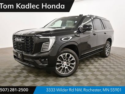 Used 2025 GMC Yukon Denali w/ Sun & Power Step Package