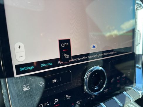 Used 2025 GMC Acadia Elevation image 23