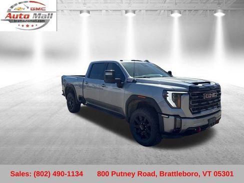 Used 2024 GMC Sierra 2500 AT4 w/ AT4 Premium Plus Package AWD/4WD image 9