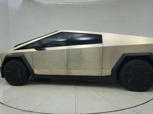 Used 2024 Tesla Cybertruck Cyberbeast image 60