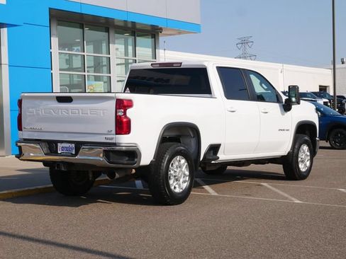 Used 2024 Chevrolet Silverado 2500 LT w/ Convenience Package AWD/4WD image 25