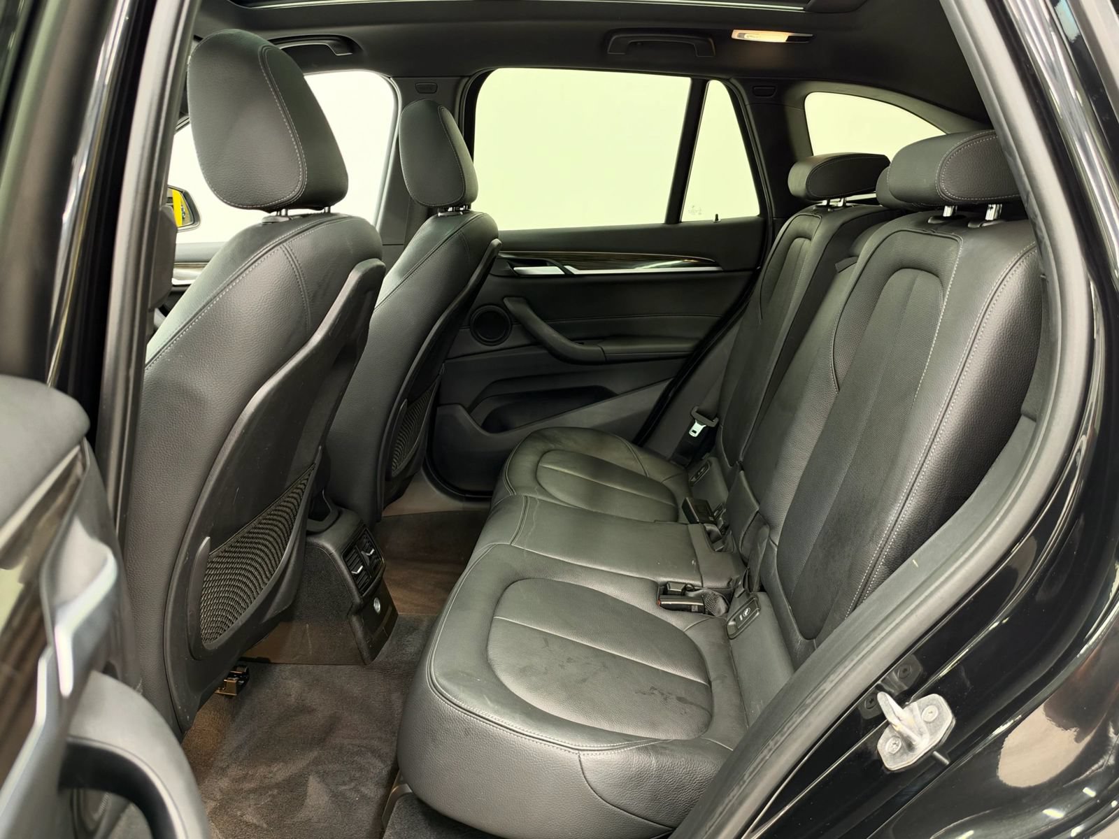 Used 2017 BMW X1 xDrive28i AWD/4WD image 19
