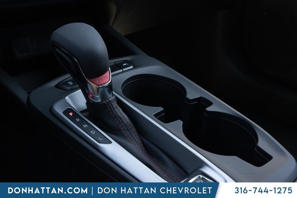 New 2026 Chevrolet Trax RS w/ Sunroof Package FWD image 12