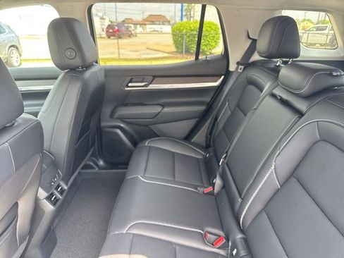 New 2026 GMC Terrain Denali w/ LPO, Black Badging Package image 23