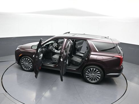 Certified 2024 Hyundai Palisade Calligraphy AWD/4WD image 48