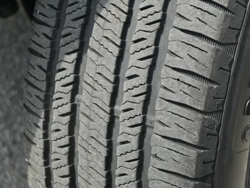 Used 2025 Jeep Wrangler Unlimited Sahara AWD/4WD image 12