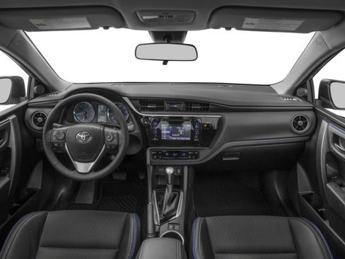 Used 2018 Toyota Corolla XSE w/ Carpet Mat Package (TMS) FWD image 8