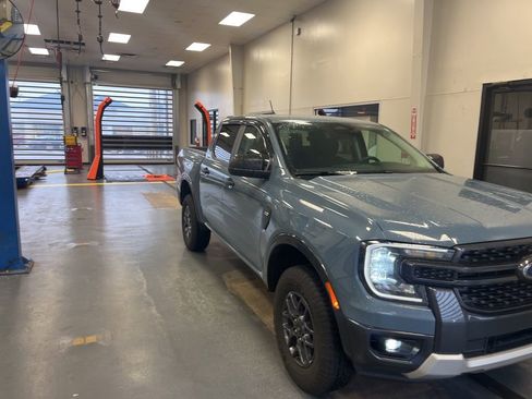 Used 2024 Ford Ranger XLT w/ Trailer Tow Package AWD/4WD image 8