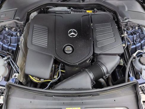 Used 2025 Mercedes-Benz C 300 Sedan image 24
